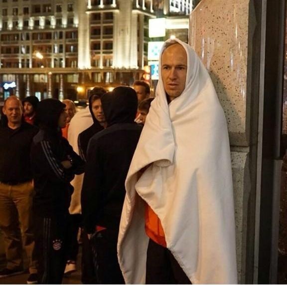 Μπάγερν Μονάχου: «Σαν τον ΕΤ τον εξωγήινο ο Ρόμπεν» (photos)