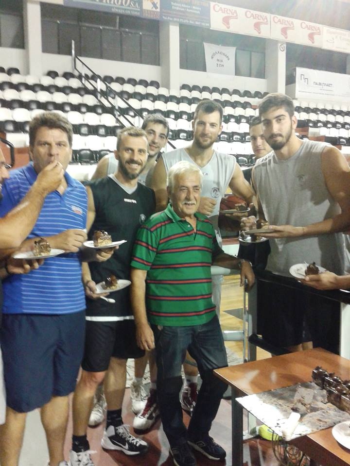 Απόλλωνας Πατρών: Τούρτα νίκης στην Περιβόλα! (photos)
