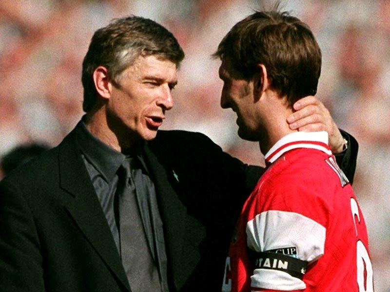 Τα 18 χρόνια του Βενγκέρ στην Άρσεναλ (video+photos)