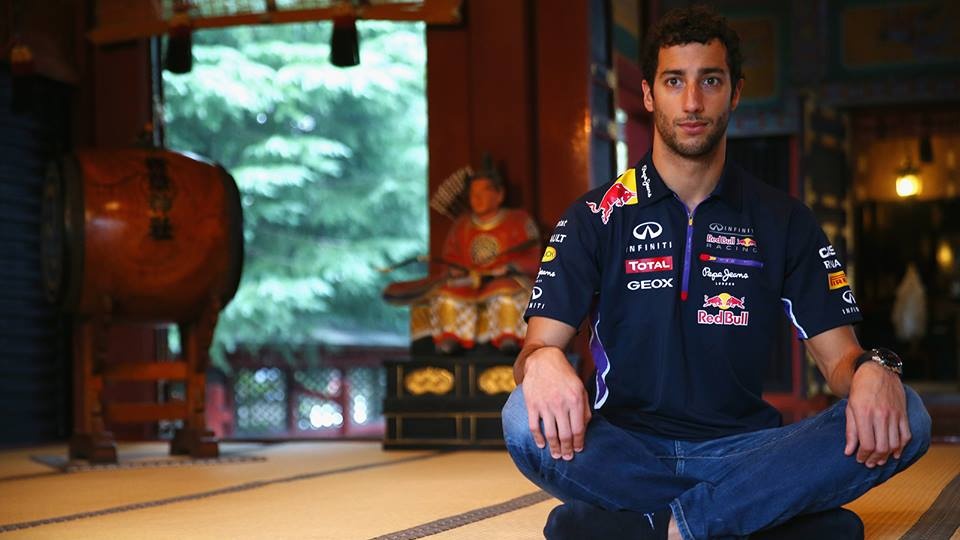 Ρεντ Μπουλ: Διαλογισμός με Ζεν για Ρικιάρντο (photos)