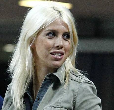 Ίντερ: Αναστάτωσε η... σέξι τριπλέτα των γυναικών (photos)