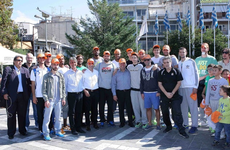 ΚΑΟΔ: Μοίρασαν αυτόγραφα (photos)