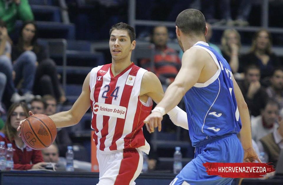 Ερυθρός Αστέρας: Η πρεμιέρα, το φεστιβάλ και οι τσιρλίντερς (photos+videos)
