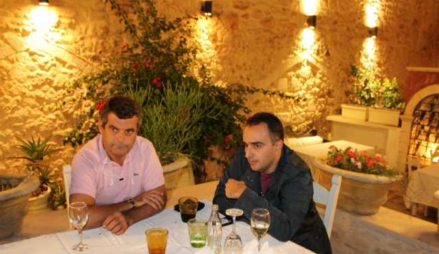 «Πέτρος Οικονομάκης»: Το δείπνο του Ρεθύμνου (photos)