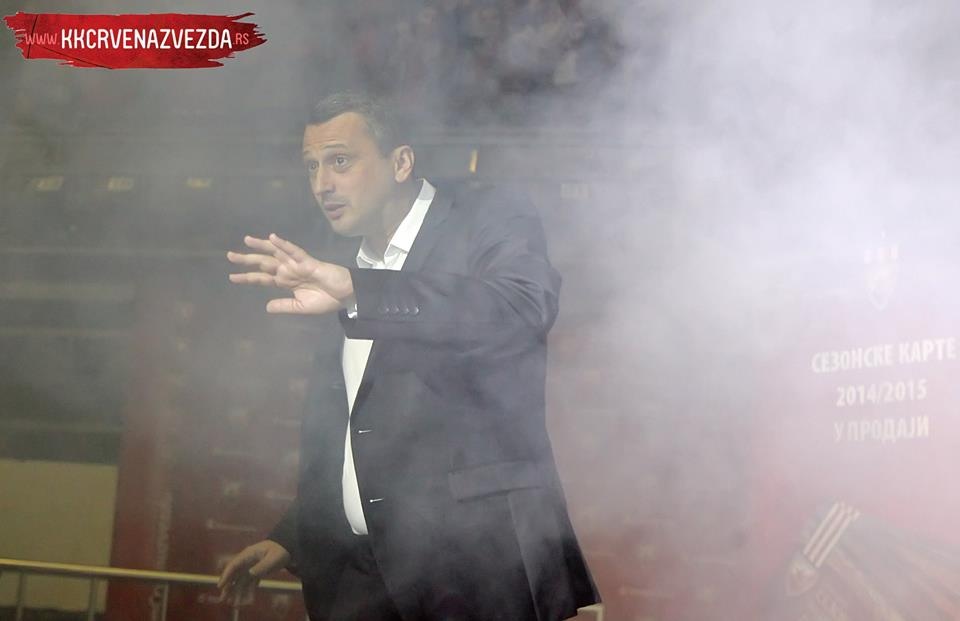 Ερυθρός Αστέρας: Η πρεμιέρα, το φεστιβάλ και οι τσιρλίντερς (photos+videos)