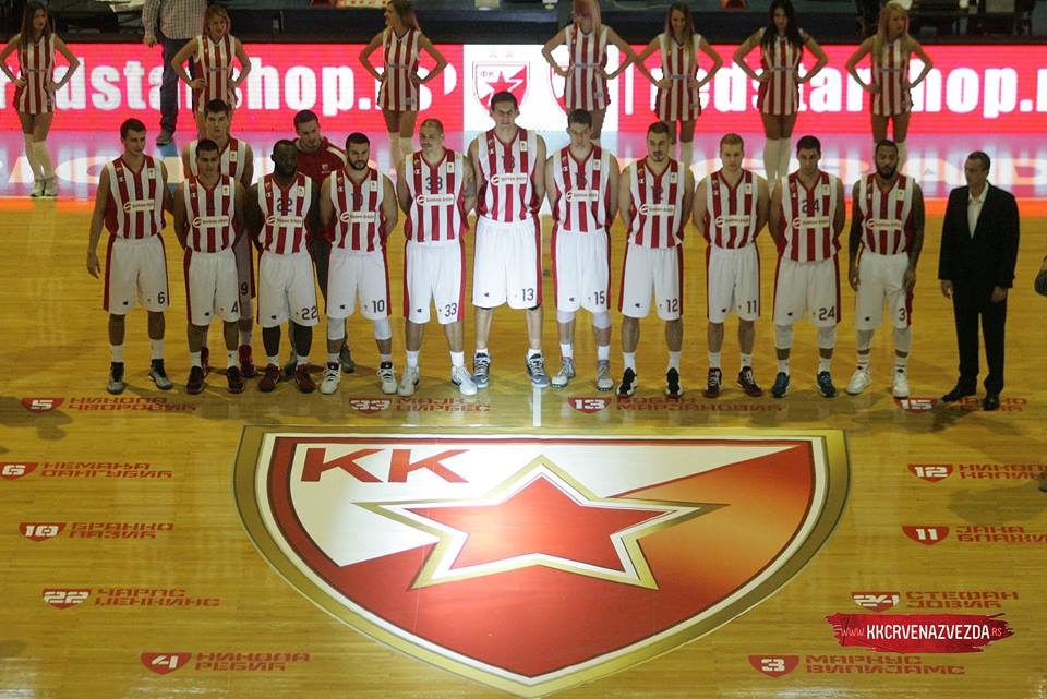 Ερυθρός Αστέρας: Η πρεμιέρα, το φεστιβάλ και οι τσιρλίντερς (photos+videos)