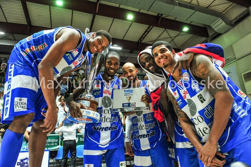 Σούπερ Καπ Ιταλίας: Το σήκωσε η Σάσαρι (photos)