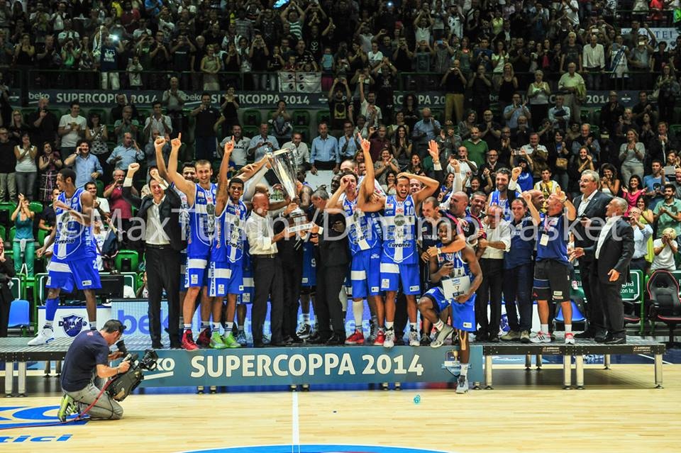 Σούπερ Καπ Ιταλίας: Το σήκωσε η Σάσαρι (photos)