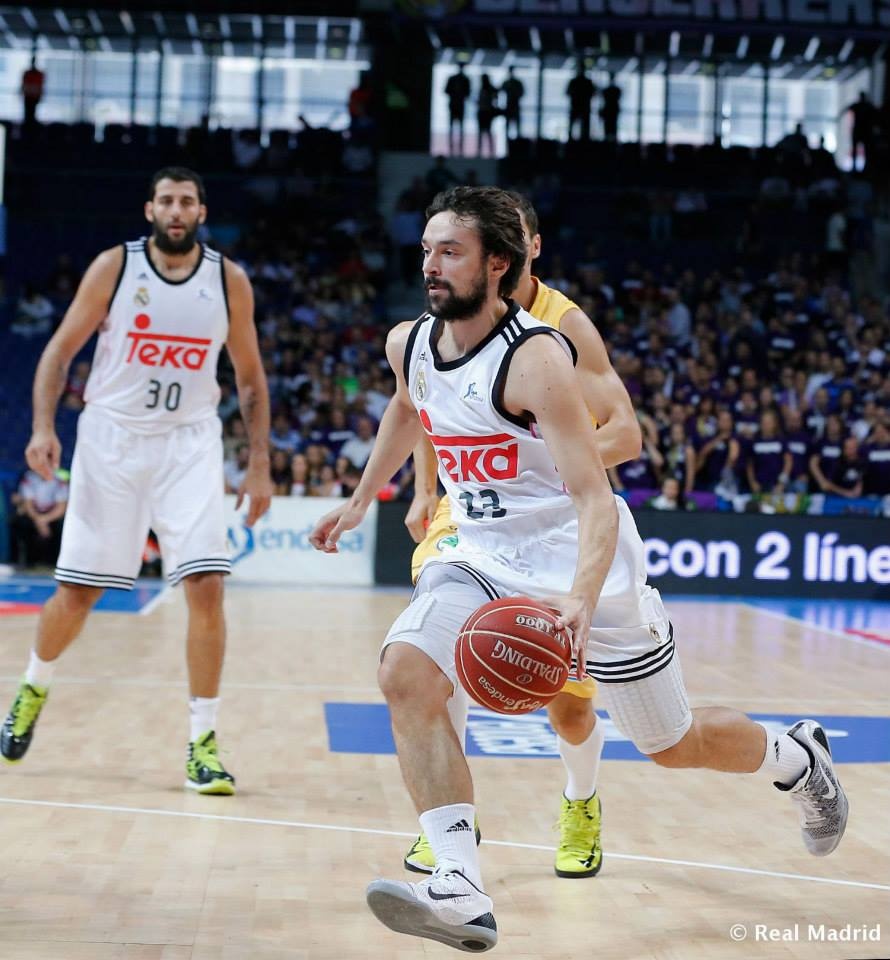 Ρεάλ Μαδρίτης: Με κορυφαίο τον Μπουρούση (photos+videos)