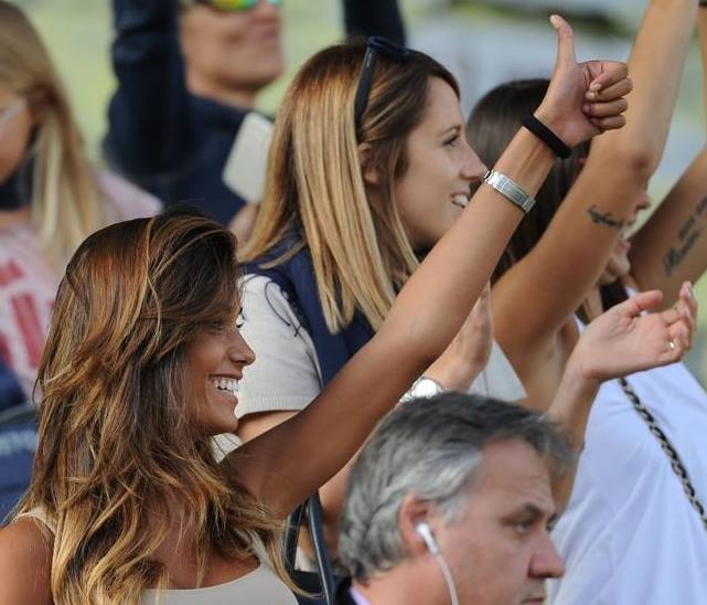 Ιταλία: «Ξετρελάθηκε» με το γκολ του Μάτρι η Φεντερίκα (photos)