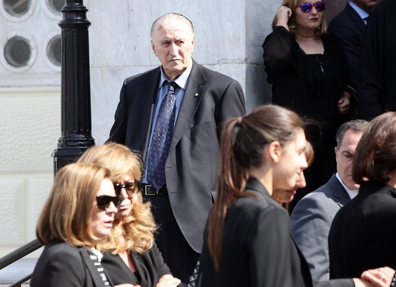 Ολυμπιακός: Κηδεύτηκε ο Τραυλός (photos)