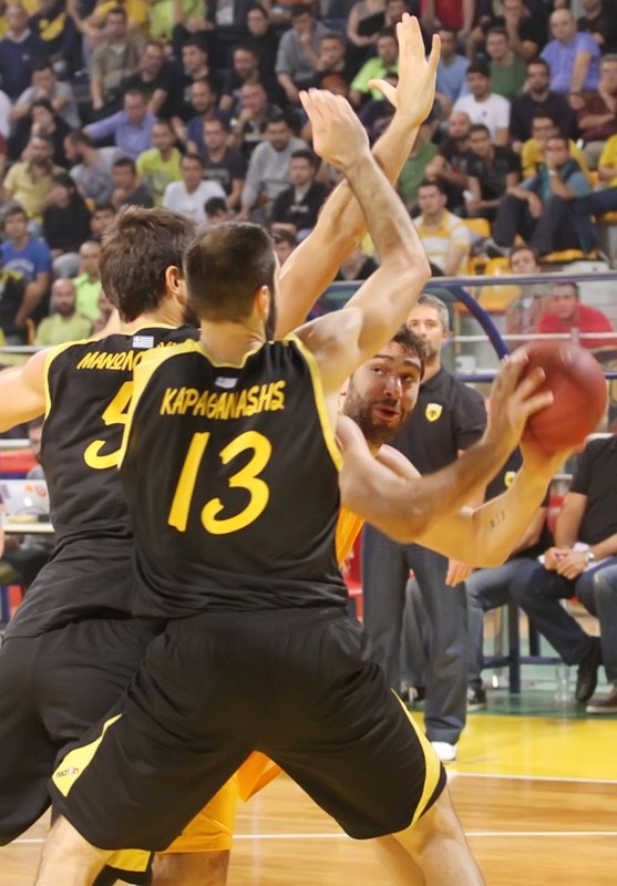 Κύπελλο Ελλάδας: Άρης - ΑΕΚ 63-57 (photos)