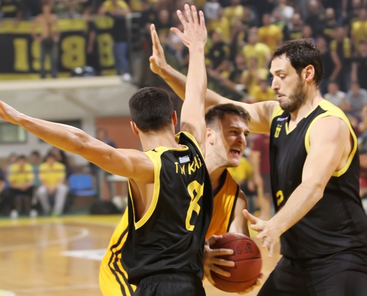 Κύπελλο Ελλάδας: Άρης - ΑΕΚ 63-57 (photos)