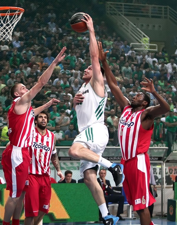Ματσιούλις στο Onsports: «Δυνατός και φέτος ο Παναθηναϊκός» (photos+videos)