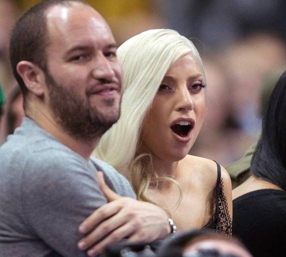 Σαν Αντόνιο Σπερς: Απίστευτη πώρωση από... Lady Gaga! (photos)