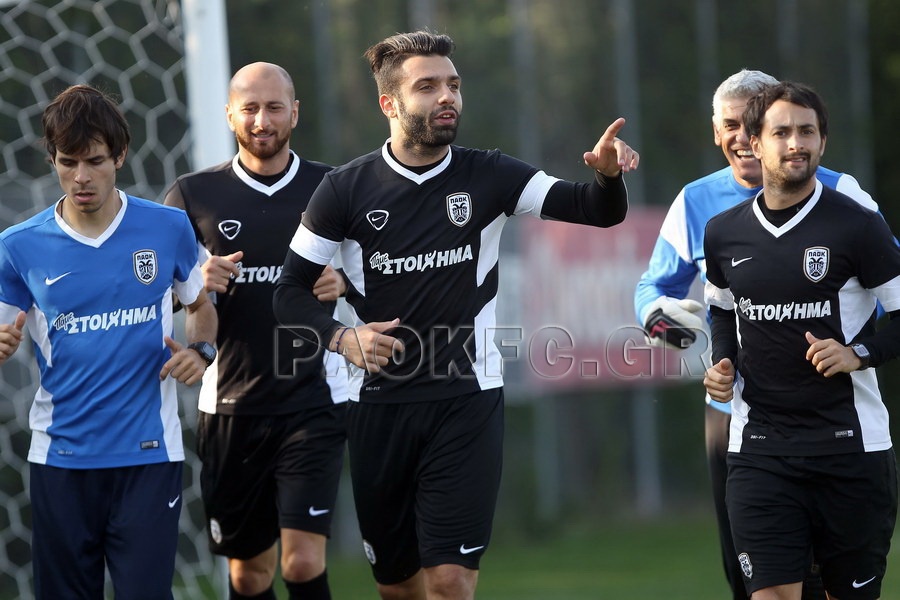 ΠΑΟΚ: «Τεστ» με τους Νέους (photos+video)