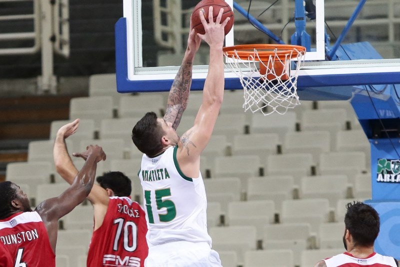 Παναθηναϊκός – Ολυμπιακός: Έτσι τους… κάρφωσε ο Μπατίστα (photos)