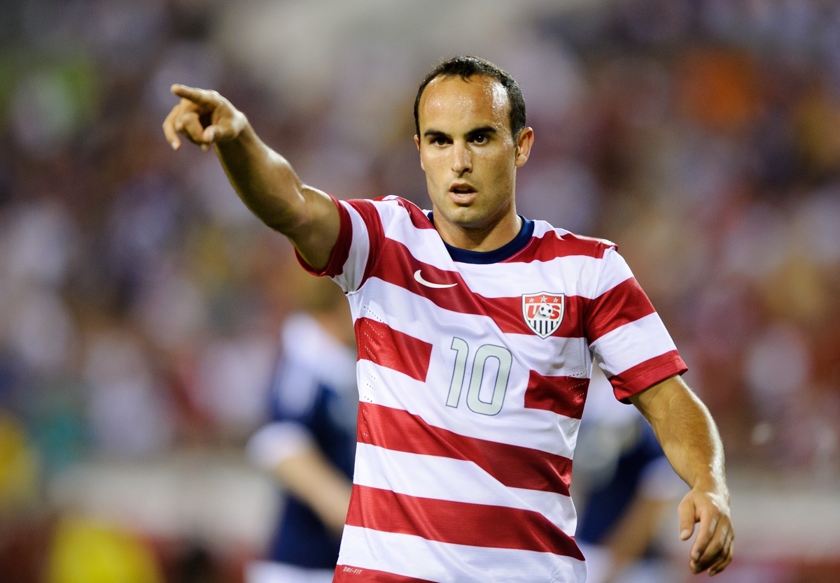 Λατρεία  Αμερικανών για Ντόνοβαν (video+photos)