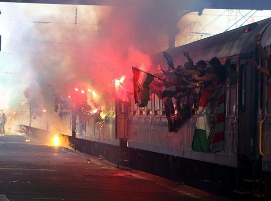 Ρουμανία – Ουγγαρία: Απίστευτο ξύλο στο Βουκουρέστι (photos+videos)