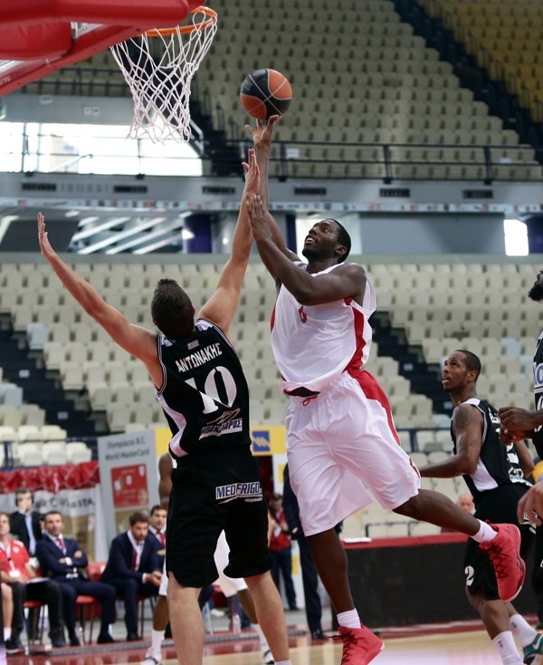 Ολυμπιακός - Απόλλωνας Πατρών 82-56 (photos)