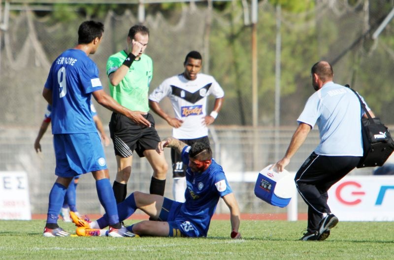 Πιερικός-Ηρακλής: Ο σοκαριστικός τραυματισμός του Ζιαμπάρη (photos+video)