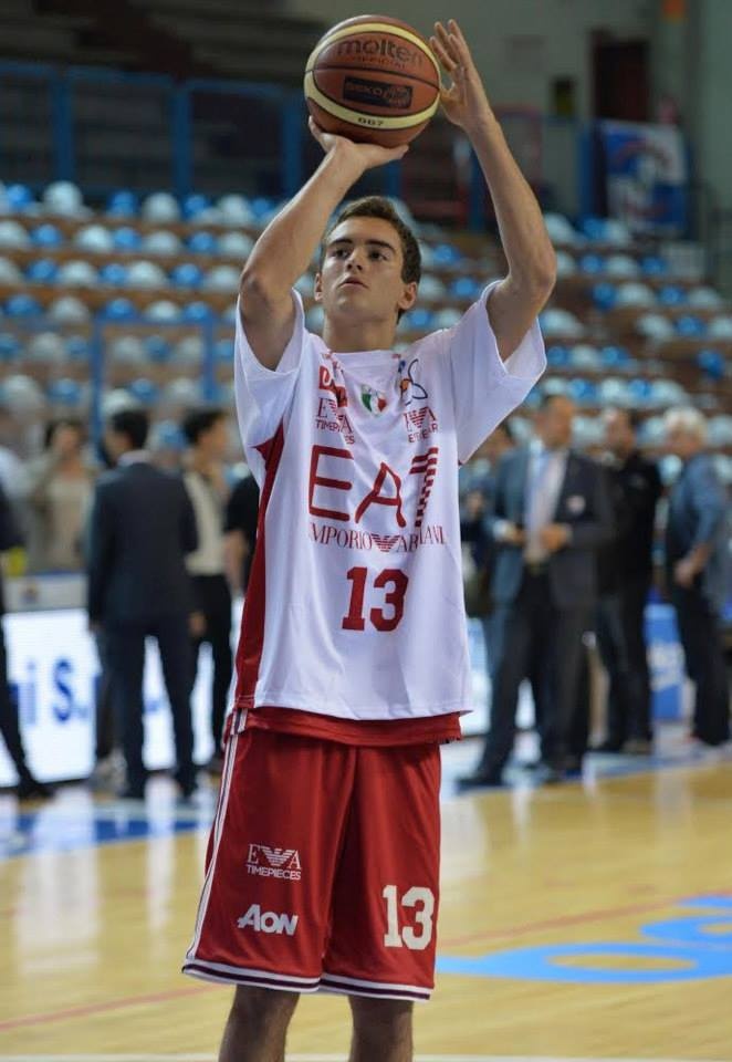 Ιταλία: Με το... δεξί η Αρμάνι (photos)