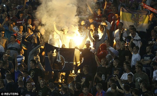 Βαλκανικός πόλεμος στο Βελιγράδι (videos+ photos)