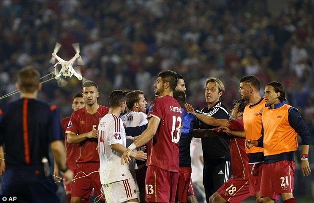Βαλκανικός πόλεμος στο Βελιγράδι (videos+ photos)