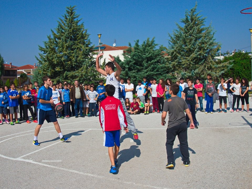Τρίκαλα BC: Στο 7ο Γυμνάσιο (photos)
