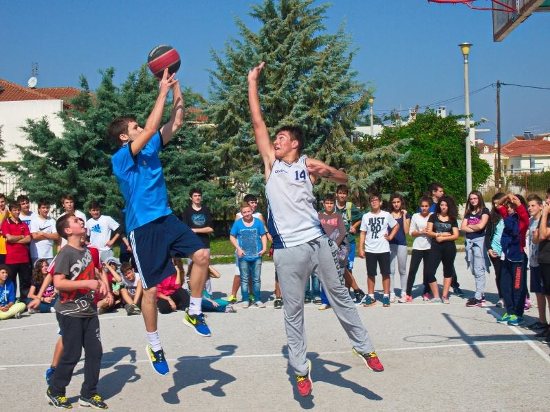 Τρίκαλα BC: Στο 7ο Γυμνάσιο (photos)