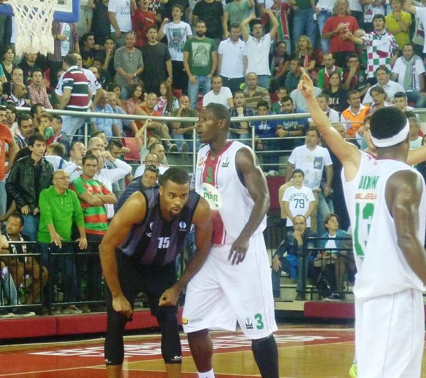 Πρέλεβιτς: «Μπράβο, παικταράδες μου» (photos)