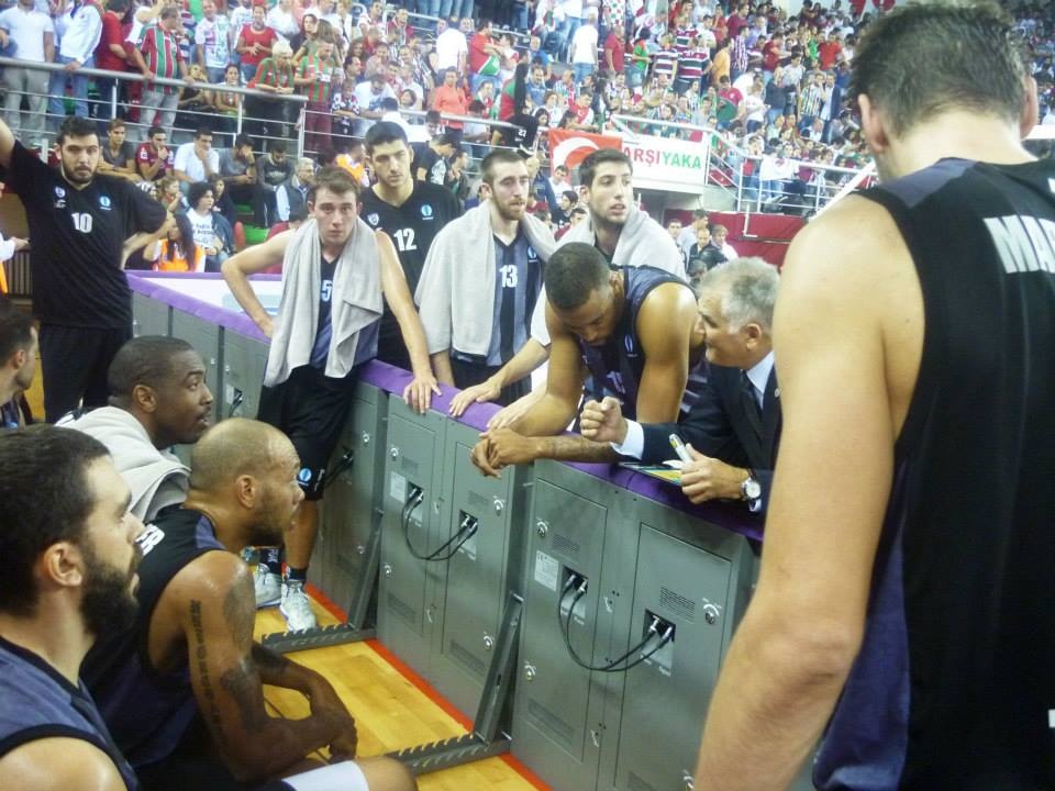 Πρέλεβιτς: «Μπράβο, παικταράδες μου» (photos)