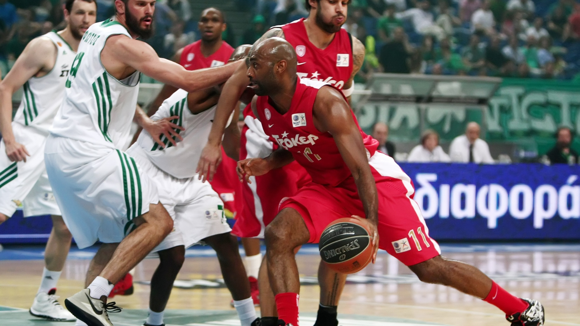 Κόλινς στο Onsports: «Δεν μπορεί με Παναθηναϊκό ο Ολυμπιακός» (photos+videos)