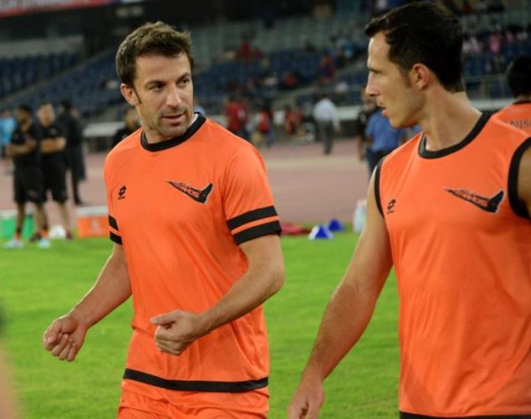 Ντελ Πιέρο στο Onsports: «Ευγνώμων στον Ολυμπιακό, όμως ήθελα αλλαγή» (photos+videos)