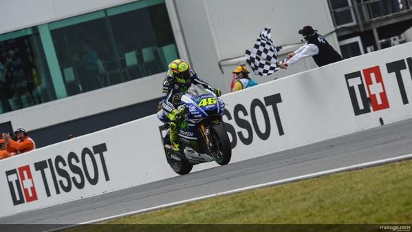 Moto GP: Ιστορική νίκη για Ρόσι (photos+videos)