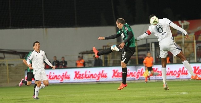 Νέο γκολ ο Γκέκας (photos)