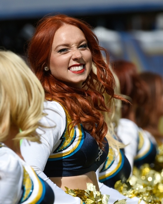 NFL: Συνεχίζουν οι Cheerleaders, στο περιθώριο οι Μπιλς (photos)