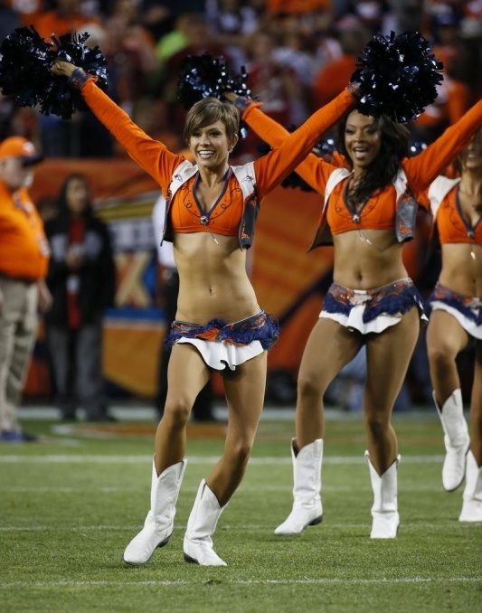 NFL: Συνεχίζουν οι Cheerleaders, στο περιθώριο οι Μπιλς (photos)