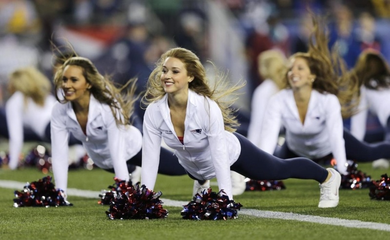 NFL: Συνεχίζουν οι Cheerleaders, στο περιθώριο οι Μπιλς (photos)