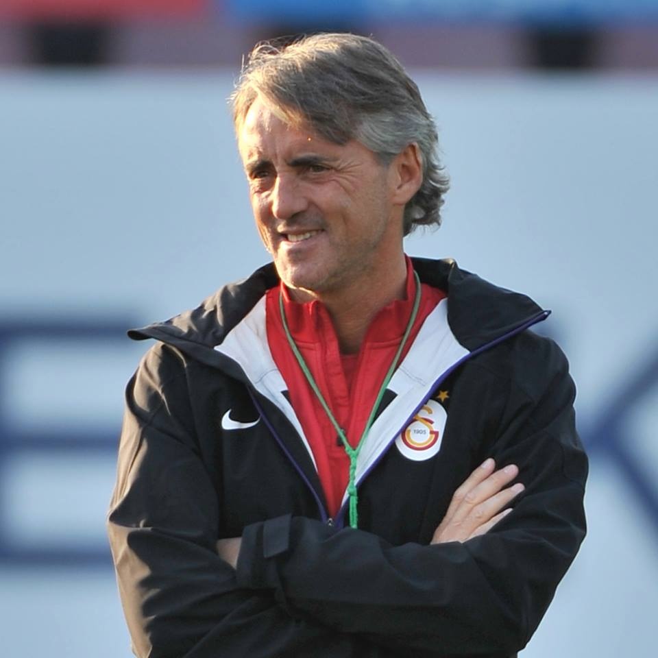 Μαντσίνι στο Onsports: «Κυνικός ο Ολυμπιακός με Γιουβέντους» (photos+videos)