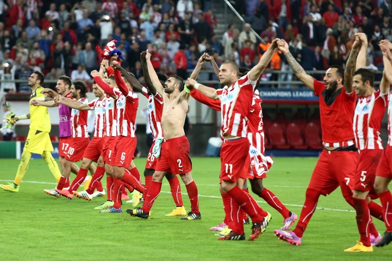 Ολυμπιακός – Γιουβέντους: Τα… ερυθρόλευκα «όλε»! (photos)