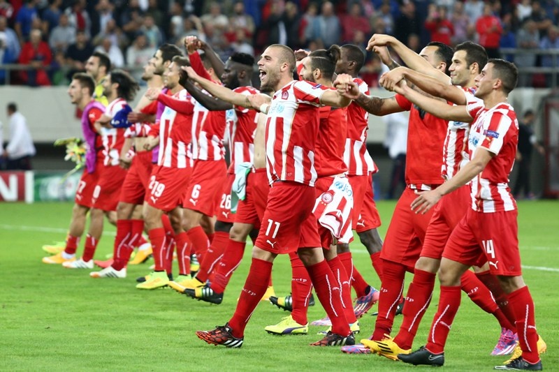 Ολυμπιακός – Γιουβέντους: Τα… ερυθρόλευκα «όλε»! (photos)