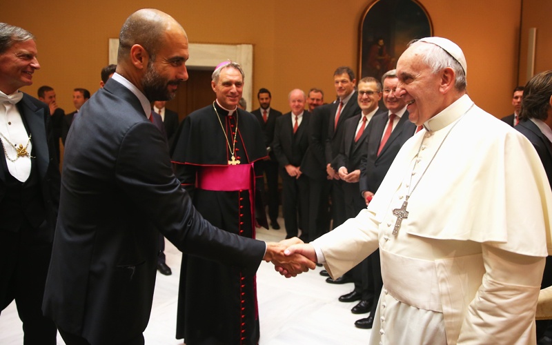 Με τις ευλογίες του Πάπα η Μπάγερν (video+ photos)