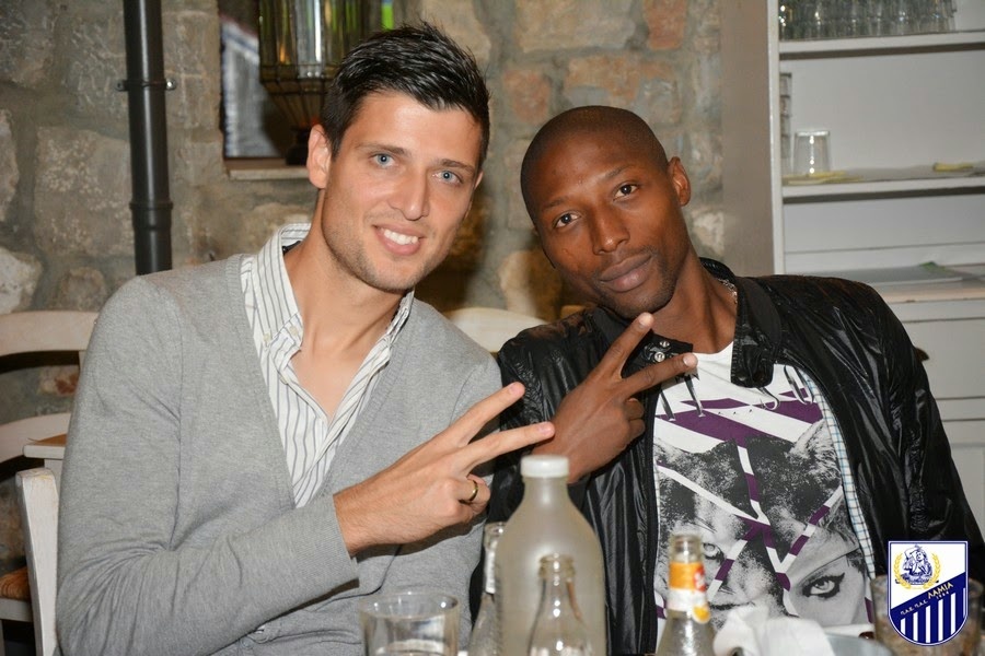 Λαμία: Προεδρικό... τραπέζι (photos)