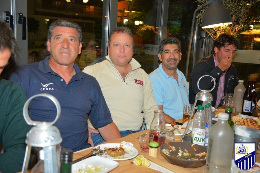 Λαμία: Προεδρικό... τραπέζι (photos)