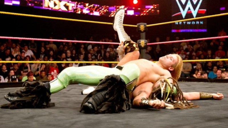 NXT: Στην άκρη ο Titus, στο προσκήνιο ο Sami Zayn (photos+videos)