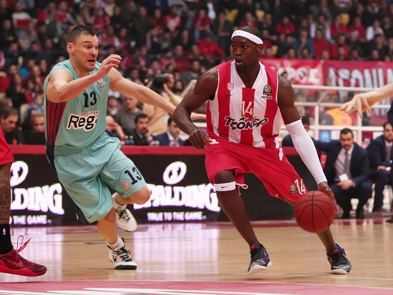 Πέρκινς στο Onsports: «Δε χρειάζεται προπονητή ο Ολυμπιακός» (photos+videos)
