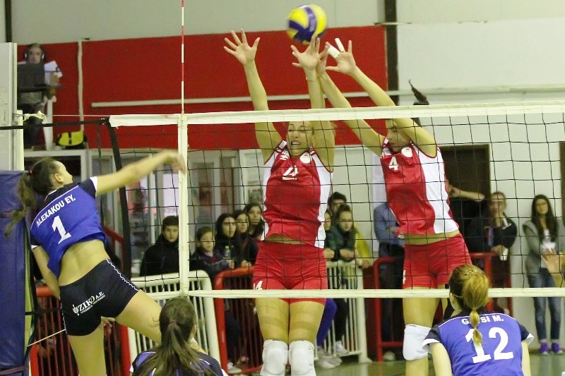 Άνετα ο Ολυμπιακός, 3-0 τους Μακεδόνες (photos)