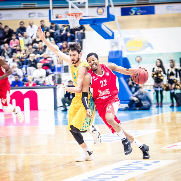 Αστάνα: Νέα εντυπωσιακή νίκη με «τρομακτικό» Καλάθη (photos+video)