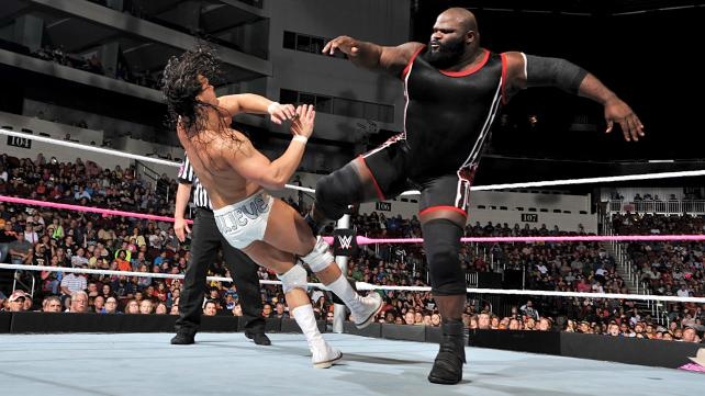 SmackDown: «Αρχηγός» ο Dean Ambrose (photos+videos)